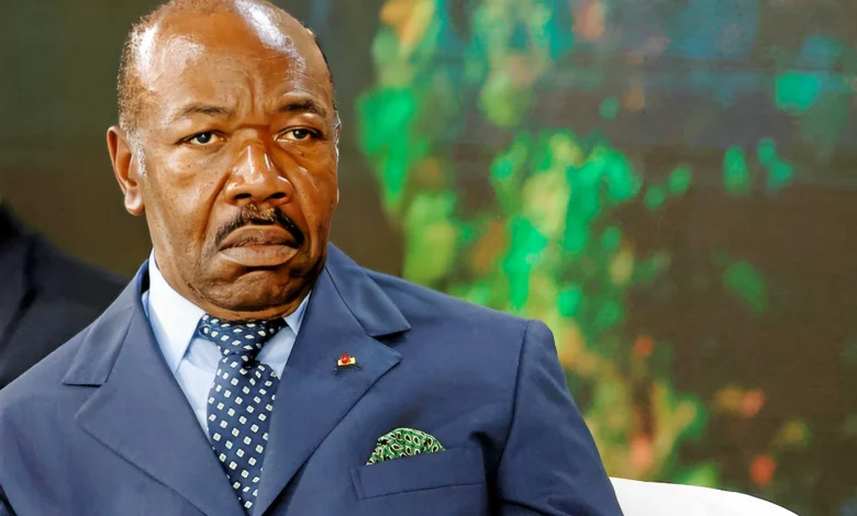 Ali Bongo refuse de quitter le Gabon et riposte !