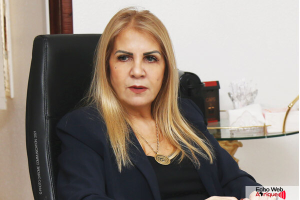 Algérie : La femme d'affaires Saida Neghza se porte candidate à la présidentielle