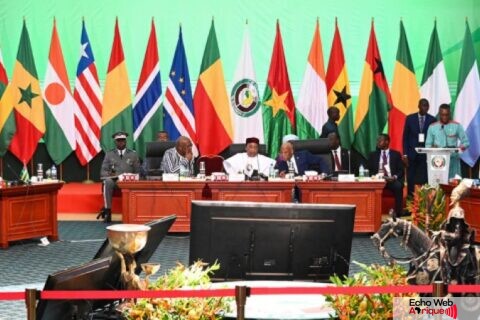 Côte d’Ivoire : Les maliens annoncent manifester contre le retrait de leur pays de la CEDEAO