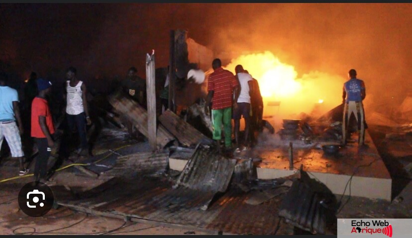 Sénégal : Un violent incendie au marché central de Fatick