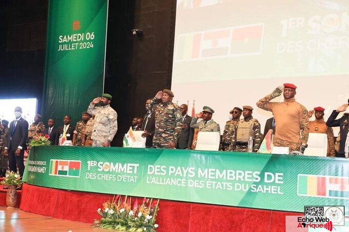 Les États du Sahel répondent aux critiques sur leur retrait de la CEDEAO