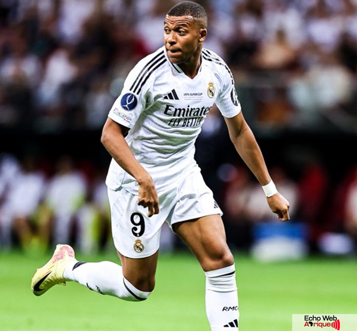 Real Madrid - Atalanta : Kylian Mbappé marque son premier but sous le maillot du Réal (vidéo)