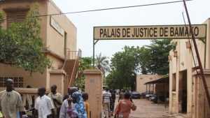 Revirement judiciaire au Mali : les anciens ministres maintenus en détention