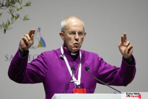 Abus sexuels : le chef d’église anglicane mondiale démissionne