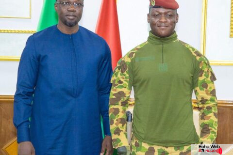 Apres le retrait du Burkina Faso Ibrahim Traore recoit le soutien indefectible dun pays membre de la CEDEAO 1 1416x1536 1